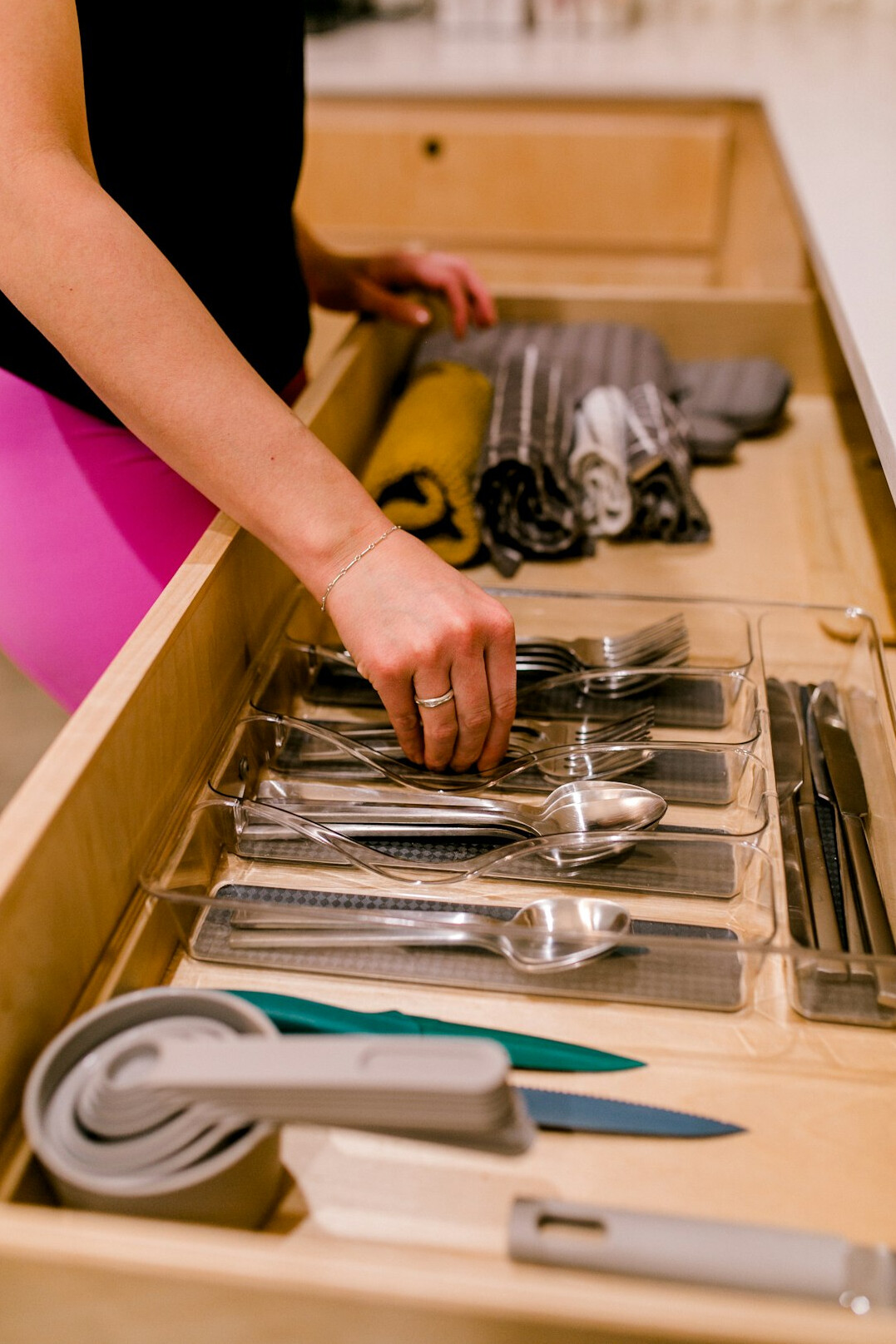 woman organizing kitchen